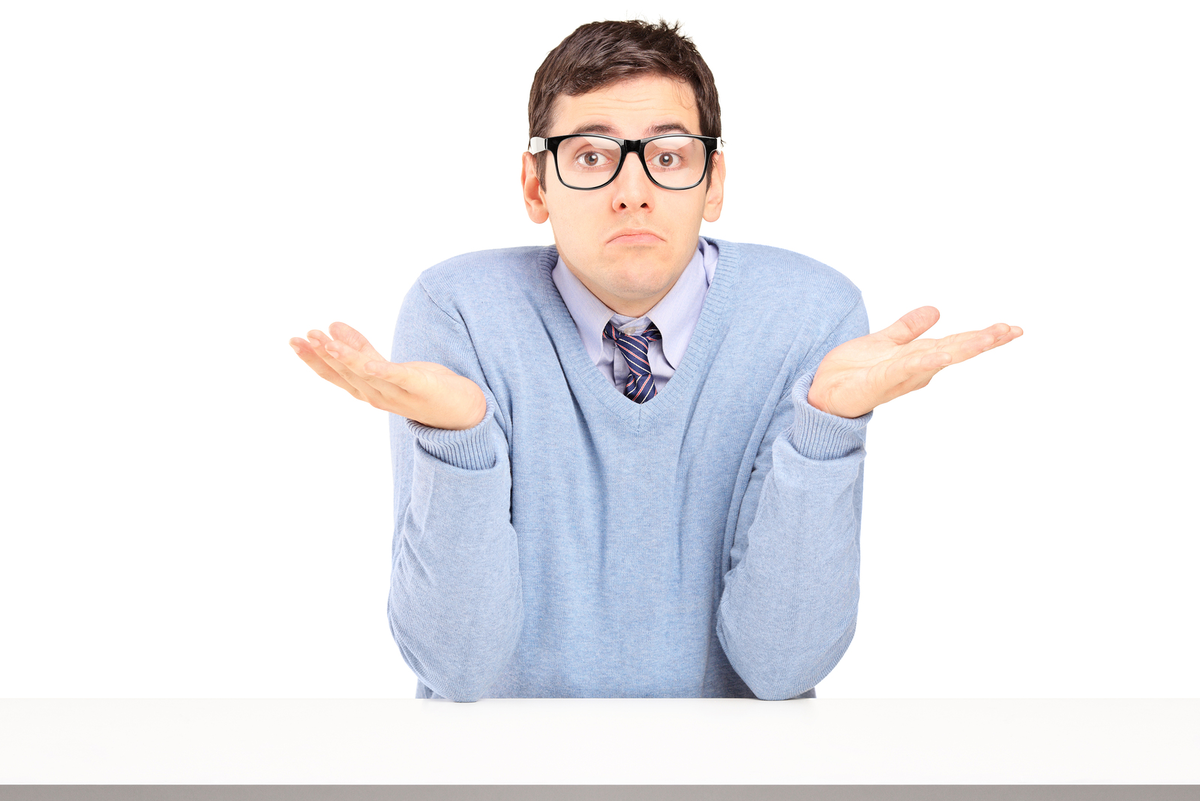 Пожимает плечами. Растерянный человек. Кинуть руку. Разводит руками. Кинуть руку.