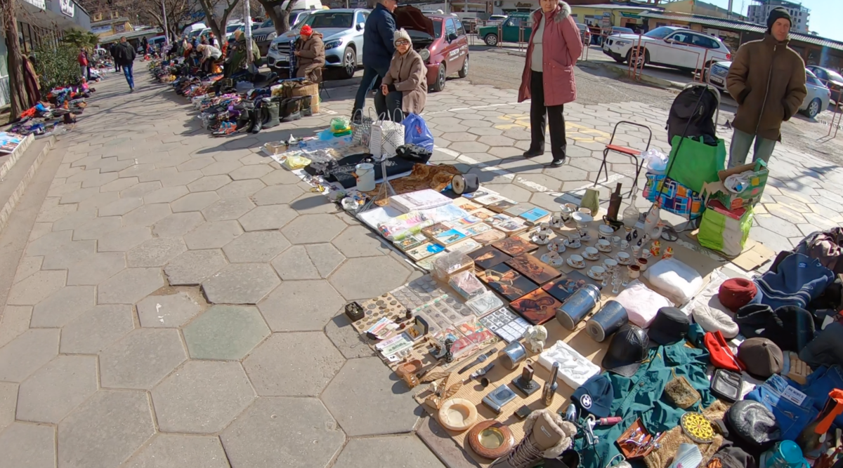 Барахолка в новороссийске фото