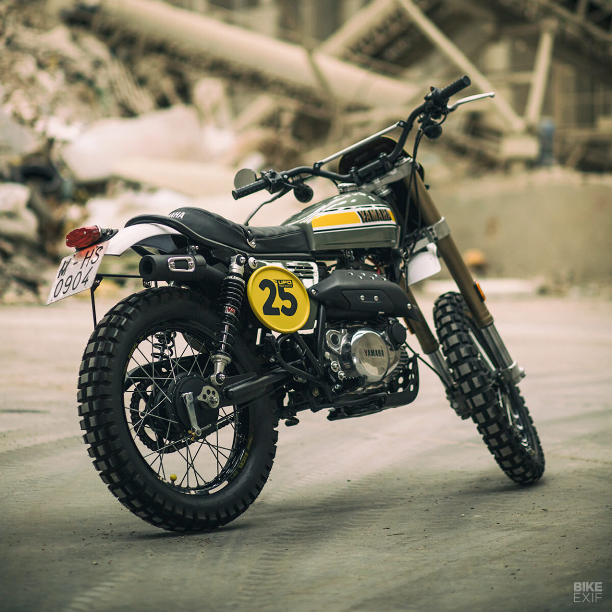 Yamaha XT 400 Scrambler