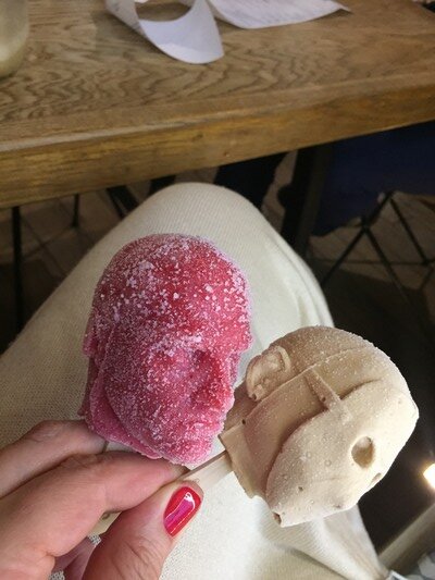 В этом мороженом можно не сомневаться. #burger heroes   Фото  автора