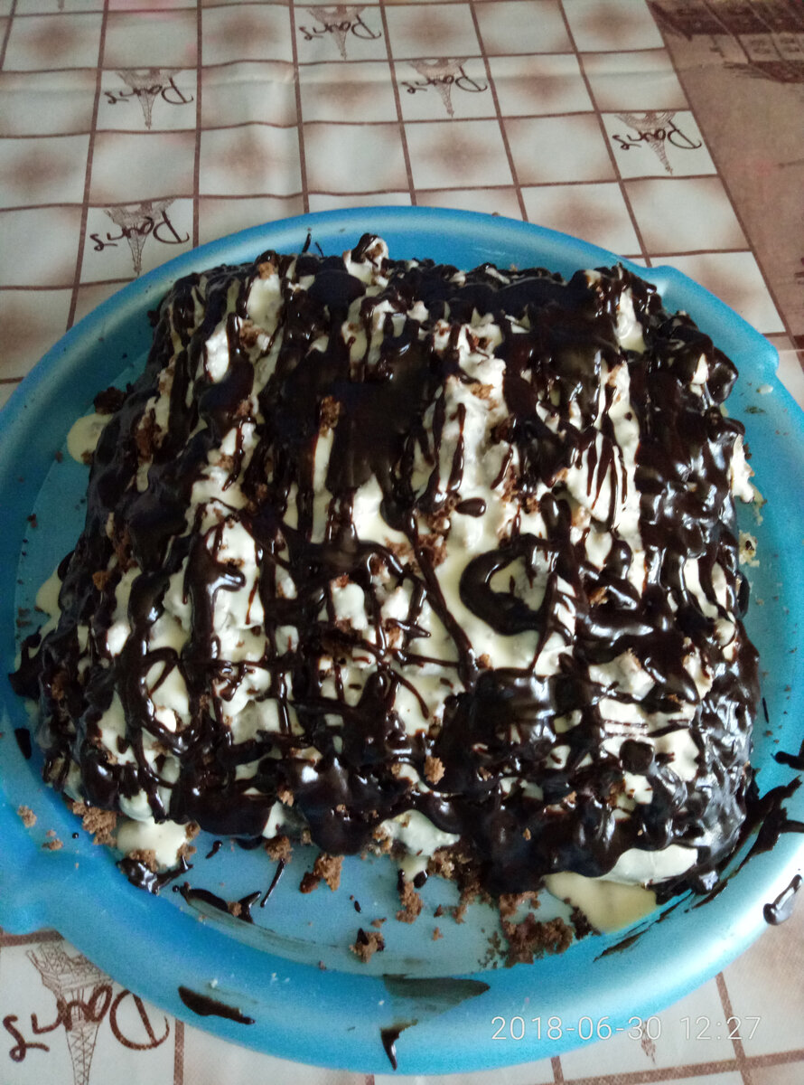 Дорогие мои,хочу поделится с Вами рецептом невероятно вкусного тортика!