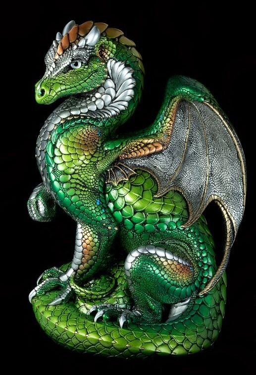 Безумно красивый защитник Восточного сектора.