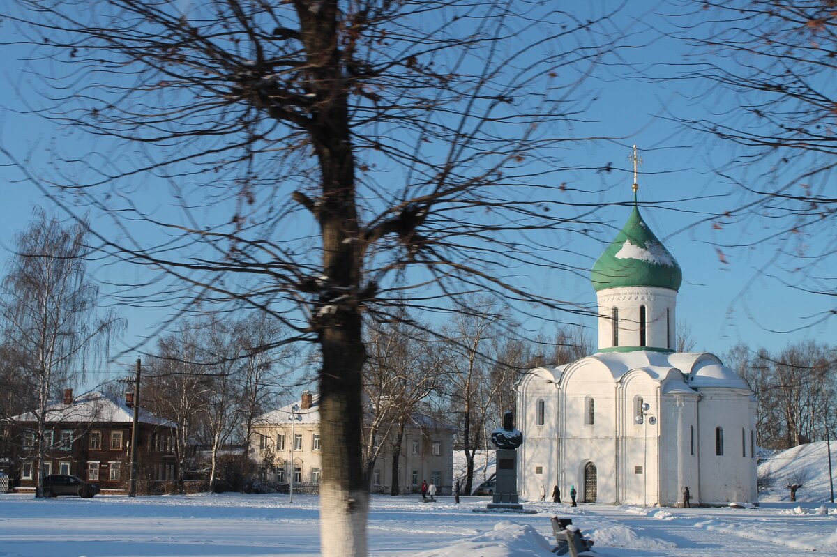 Красная площадь Переславля-Залесского. Наше фото.