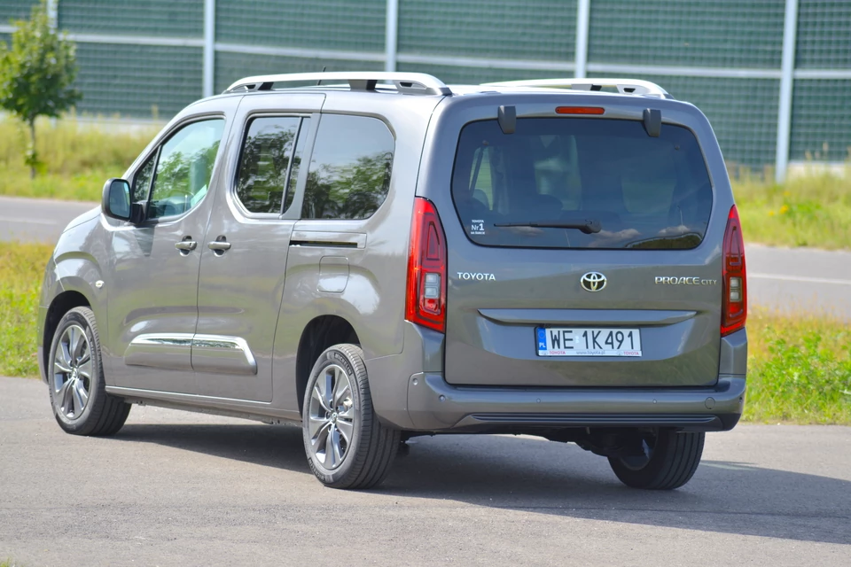 Toyota ProAce City Verso - семейный вариант