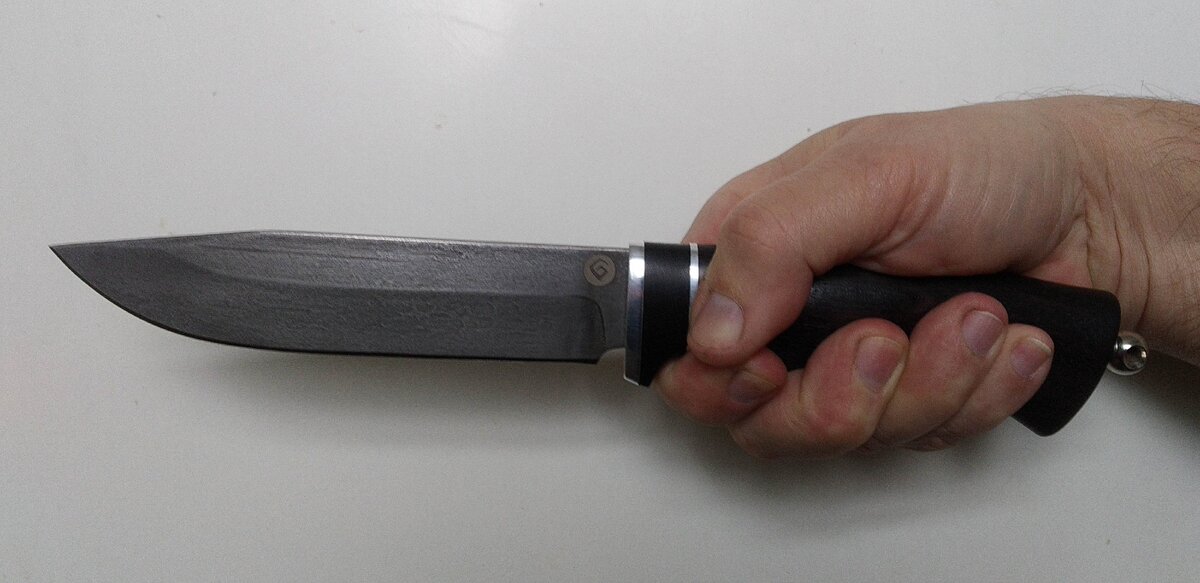 Молотковый хват. Фото автора.