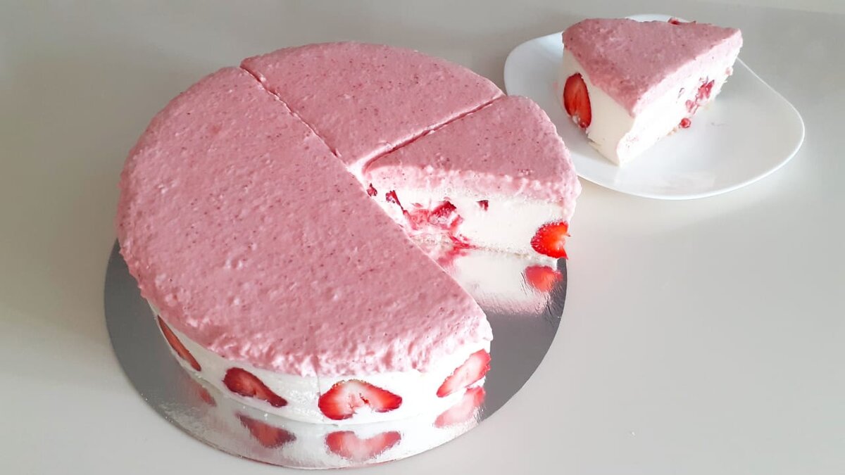 Клубничное суфле для торта