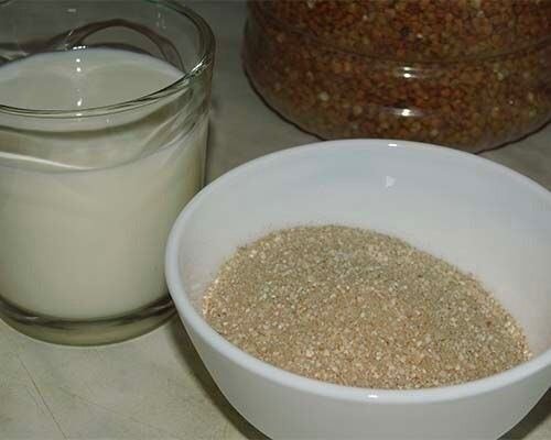 ✅ Кефир и гречневая мука снизят уровень сахара в крови!

А также очистят кишечник и сосуды, нормализуют обмен веществ и работу поджелудочной железы. 
 
Рецепт средства для очищения сосудов и кишечника: 

Необходимо 1 столовую ложку гречневой крупы размять в кофемолке до состояния однородной муки, добавить муку в стакан кефира, поставить в холодильник. 

❗️Утром, за полчаса до еды выпиваем получившуюся смесь.

Курс лечения – 14 суток.