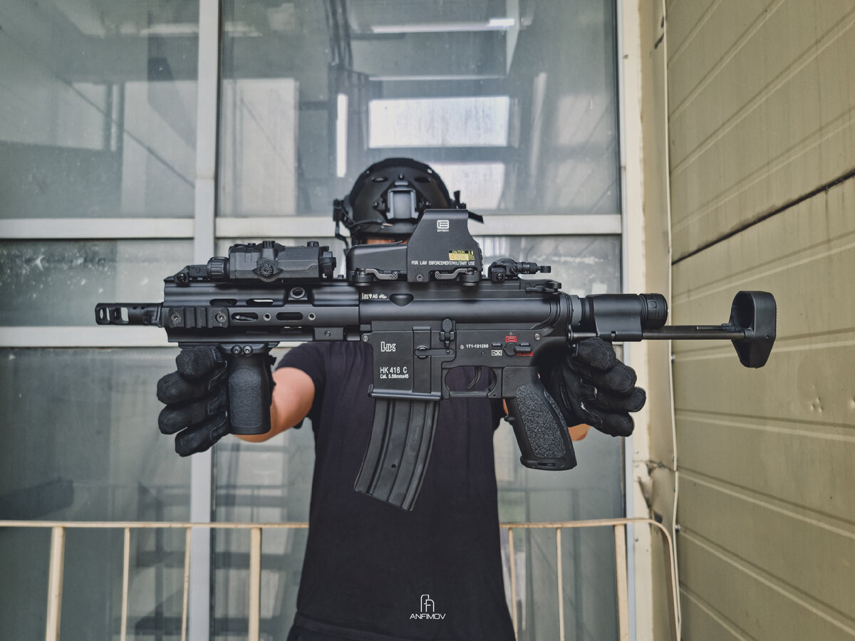 East crane hk416d