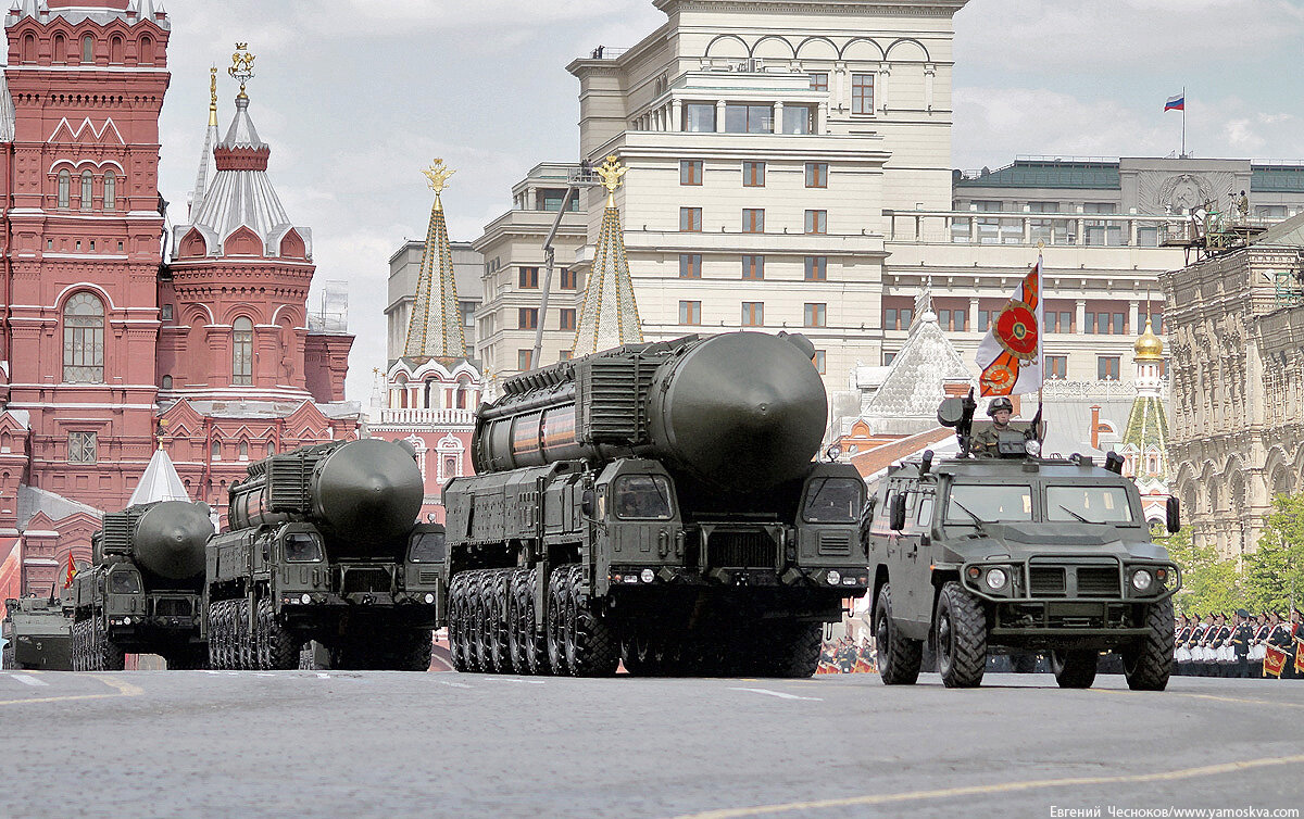 Город на память». 545. Красная площадь. Военные парады | Город на память |  Дзен