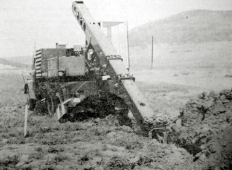 Экскаватор UDS-080