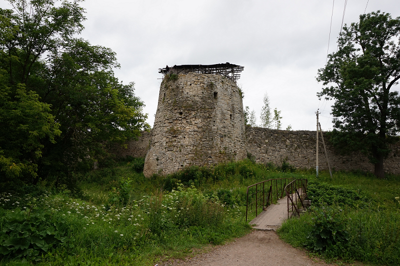 крепость порхов псковская область. порхов крепость. крепости новгородской области. порхов новгород. крепость порхов псковская область.