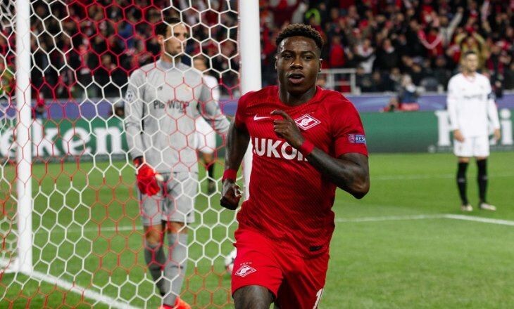источник фото: https://soccernews.ru/images/foto/20171018/162406551_m.jpg