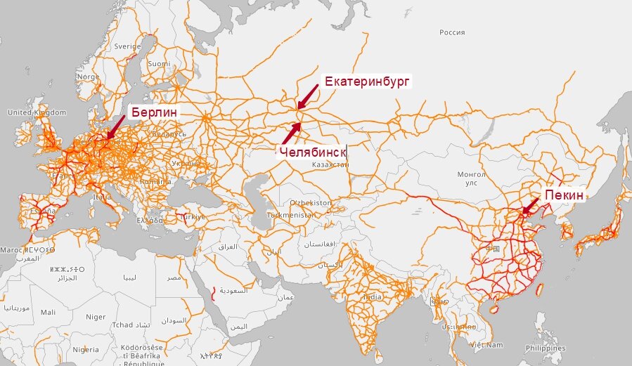 В мировом контексте транспортная система России не развита. Карта железных дорог в мире - https://www.openrailwaymap.org