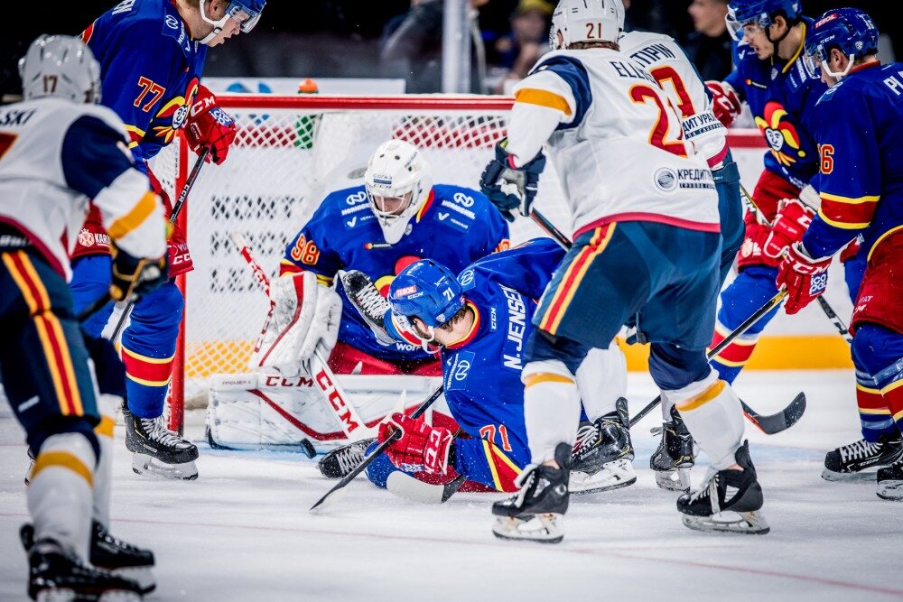 фото: https://vk.com/jokerit?z=photo-103848266_456245796%2Falbum-103848266_258073765