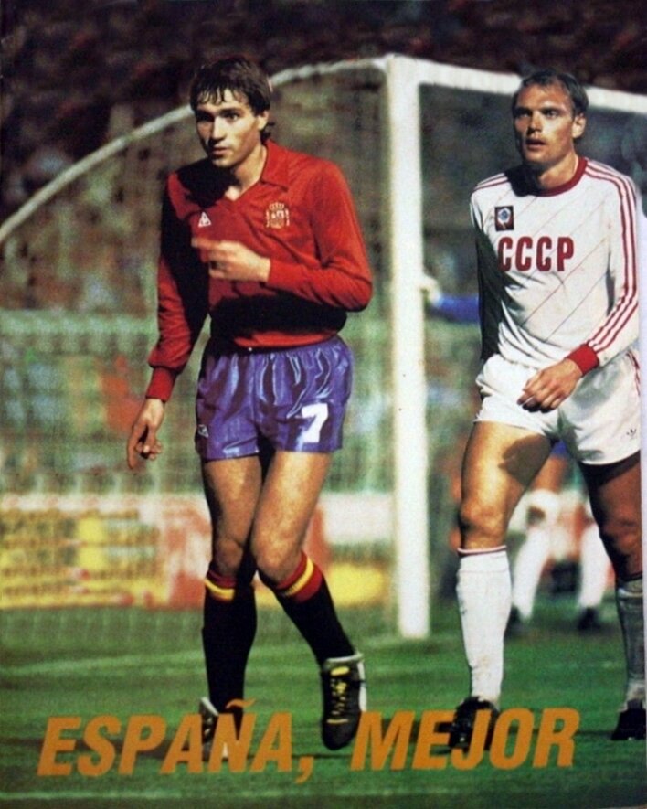 2:0  Голы: Салинас (25), Элой (85)