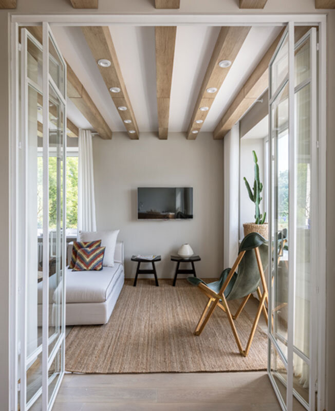 Фото: Михаил Степанов, стилист Анастасия Рыкова.