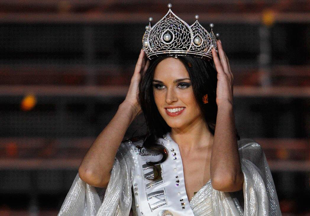 Ирина Антоненко «Мисс Екатеринбург-2009» (источник фото: novaiy.ru)