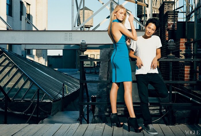 Девушка выше парня. Источник: Интернет