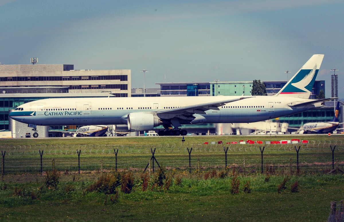 На фото: Boeing 777-300ER