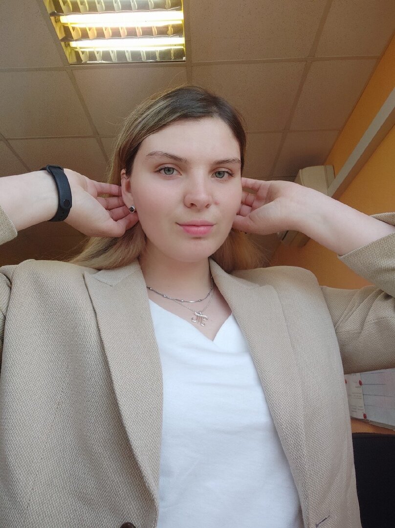 Я могу надеть его и в офис, и на прогулку.