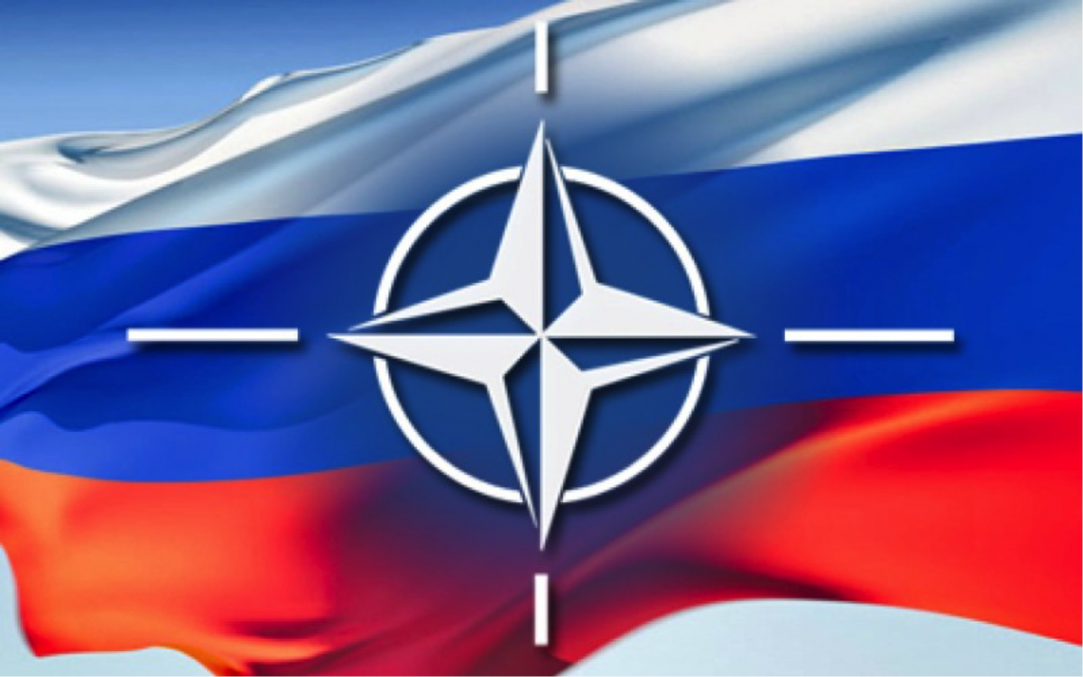 Нато без россии. Россия против НАТО флаги. Флаг НАТО. НАТО сотрудничество. НАТО И РФ.