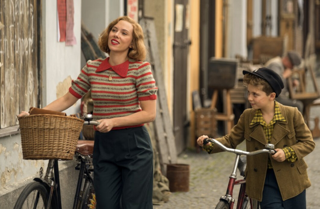 Кадр из фильма "Кролик Джоджо". Источник: imdb.com 