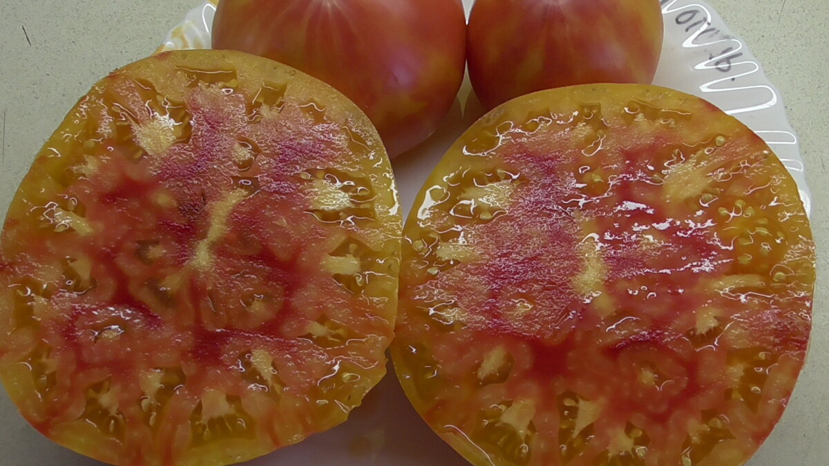 Экзотические томаты, которыми можно любоваться бесконечно!