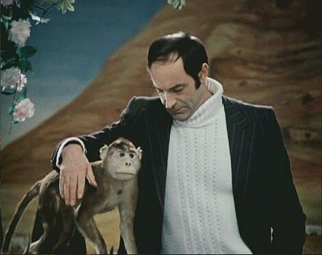 Кадр из фильма "Гараж"