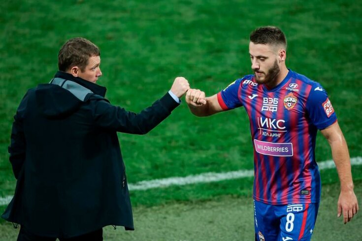 Влашич и Гончаренко
Источник: https://img.championat.com/s/735x490/news/big/c/a/cska-rostov-prognoz-na-match-rpl-08-11-2020_1604744247856429422.jpg