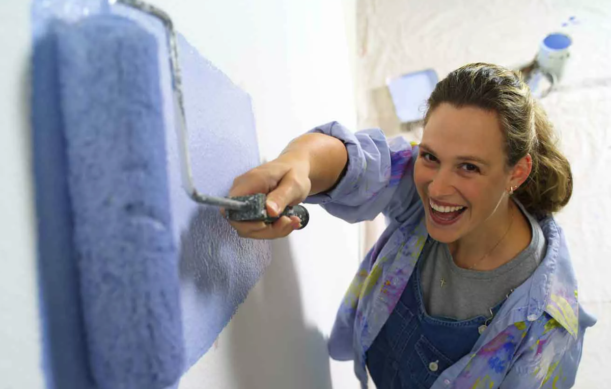 Маляр строительный. Штукатур маляр екатеринбург. Штукатур маляр. Маляр строительный. Профессия маляр строительный.