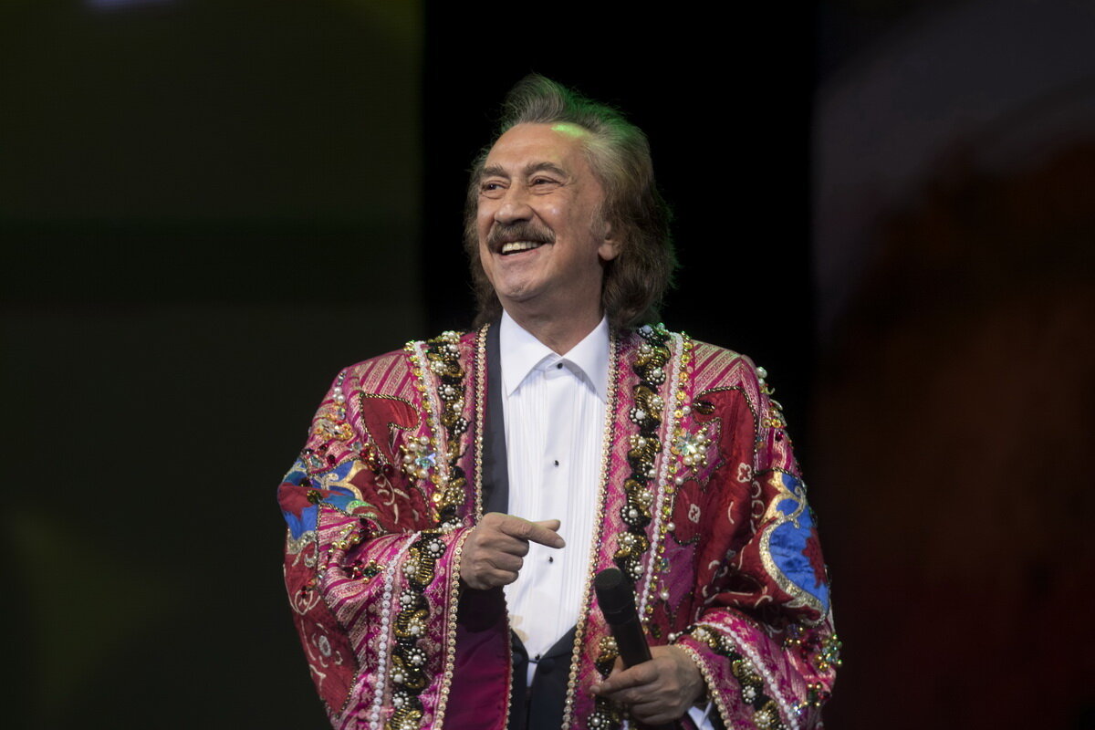 фарух закиров ансамбль. группа ялла закиров. солист ялла. фаррух закиров учкудук. солист ялла.