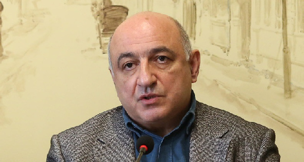 президент Ереванского пресс-клуба Борис Навасардян