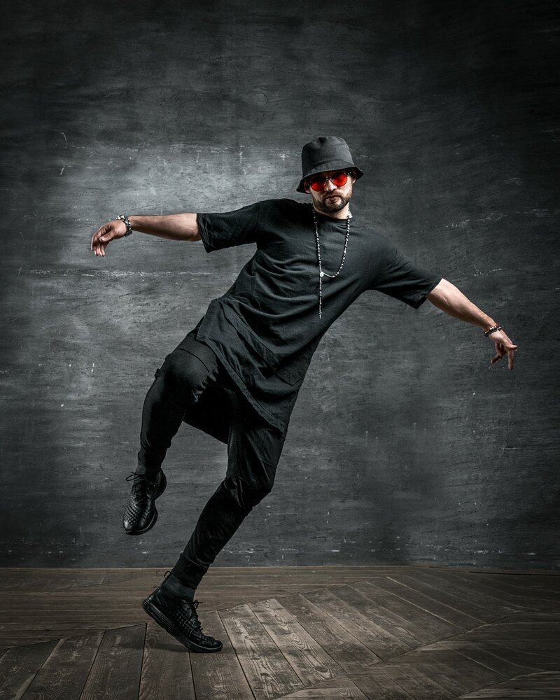 Такер не сходи с ума kalvados remix. Такер певец андрей. Такер не сходи с ума. Фобия сойти с ума как называется. Егор крид не сходи с ума.