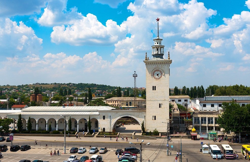 Симферополь crimea. Симферопольский вокзал вектор.