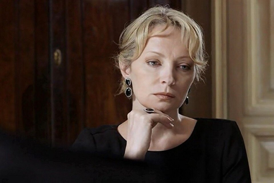     В сериале "Морозова". Кадр из сериала/kino-teatr.ru