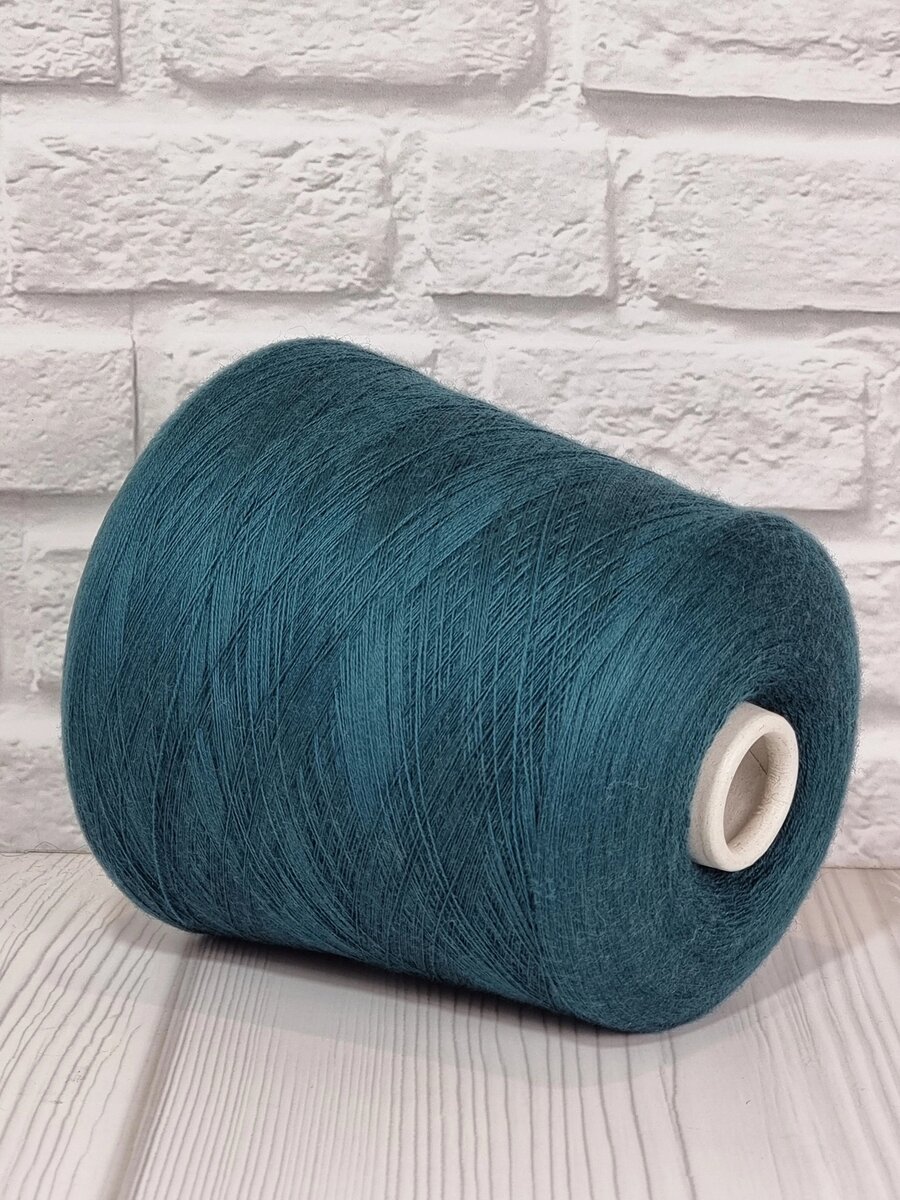 На самом деле пряжа красивее, чем на фотографии