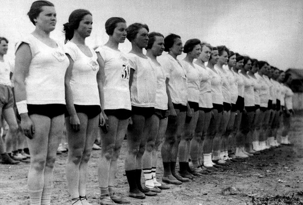 Аркадий Шайхет физкультурницы 1924