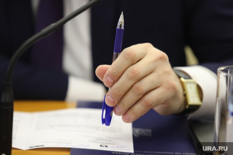    Минстрой контролирует строительство очистных сооружений в Варгашах