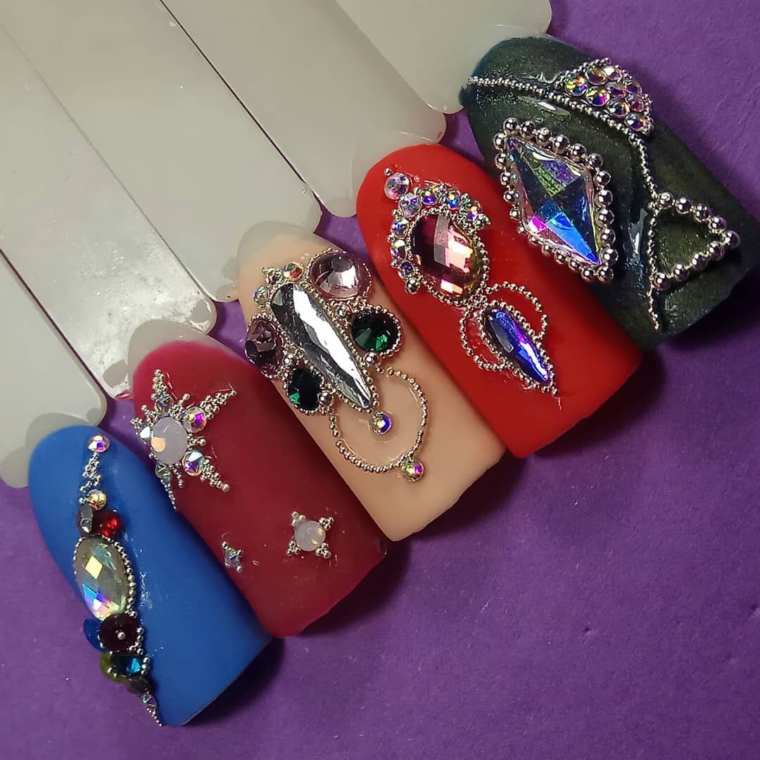 Фигурные, классические стразы,бульонки 0.4, 0.8 мм