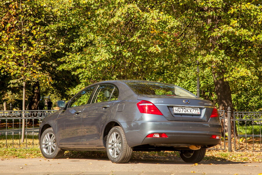 Штамповка идёт через Прибалтику из Китая, равно как и силовые агрегаты. Всё остальное: сварка кузова, окраска, сборка, установка навесных деталей - производится на мощностях совместного белорусско-китайского предприятия.  