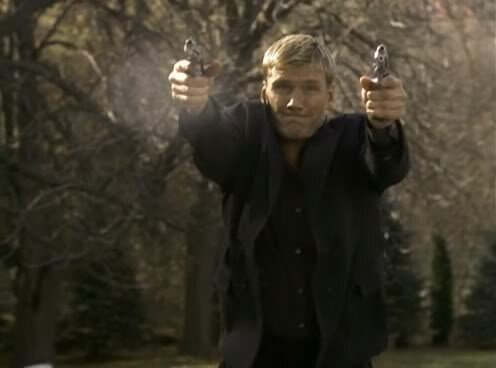 Снимаешься у Джона Ву - летать с "береттами" обязан! 