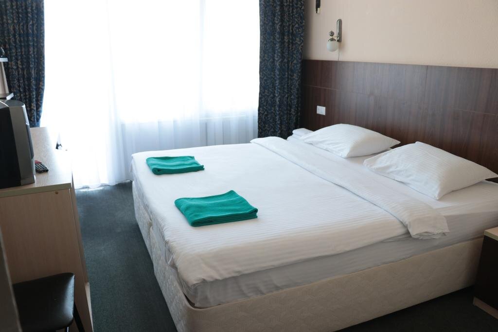 Адлер-сочи санаторий знание. Санаторий знание адлер номера. Отель аквариум сочи. Санаторий знание бронирование. Скк знание адлер.