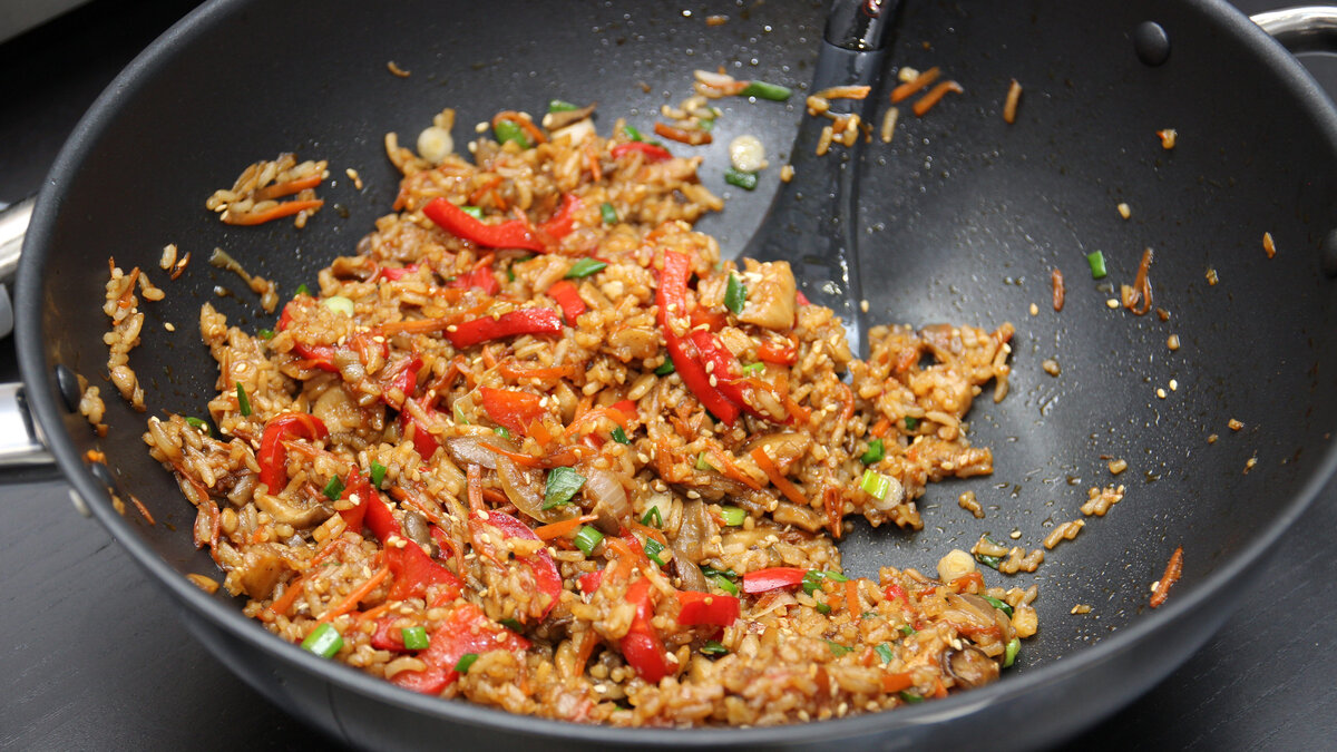 ВОК с рисом и овощами. WOK - Вкусно быстро и не вредно! | Это просто