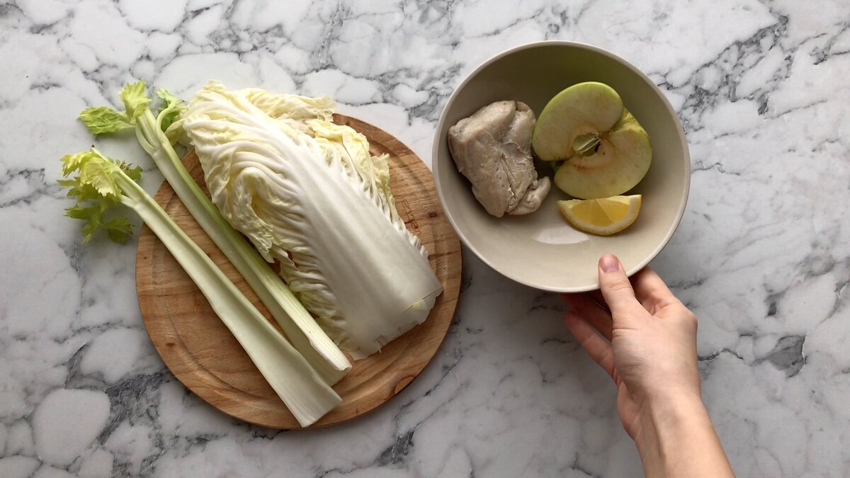 Ингредиенты для заправки не сфоткала. Можно заправить просто растительным маслом. 