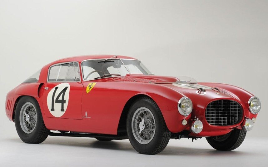 3. Ferrari 250 LM 1964 года выпуска.