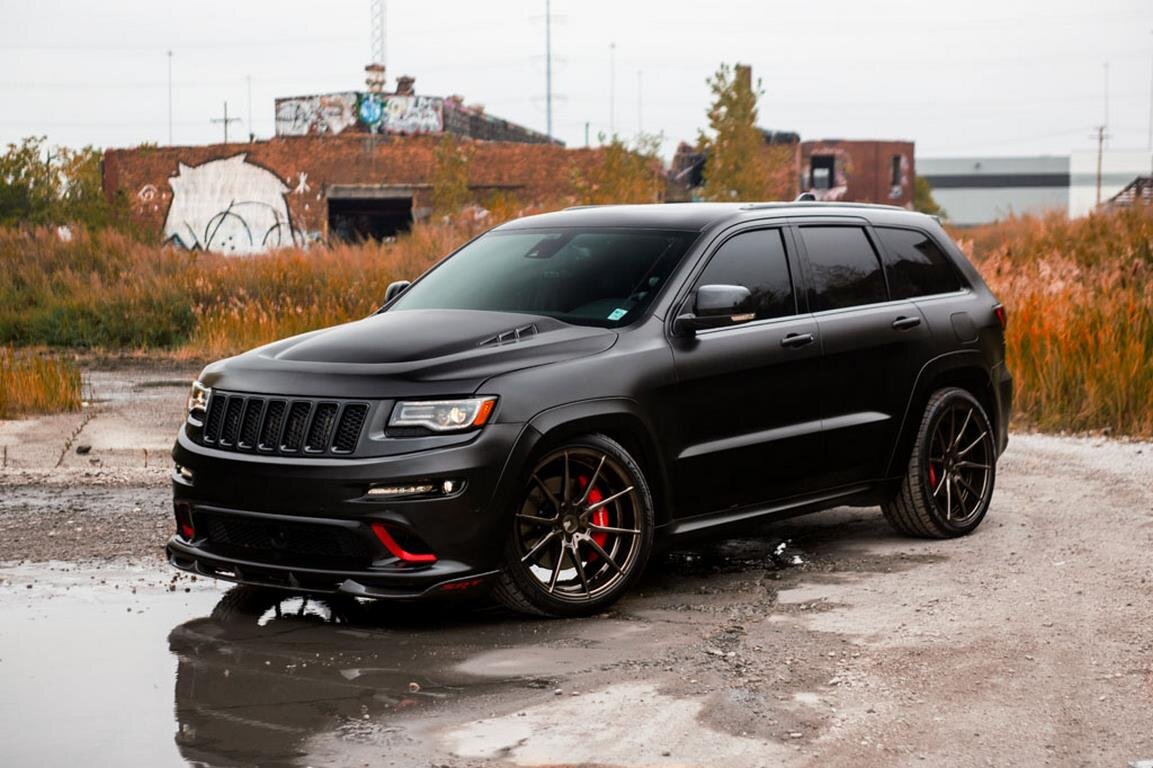 Jeep Grand Cherokee SRT на дисках AVANT GARDE M652. | 4k-tuning.ru | Дзен