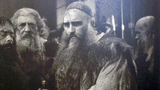 Иван Мясоедов (в центре). Кадр из фильма «Игры императрицы» (1929 г.)