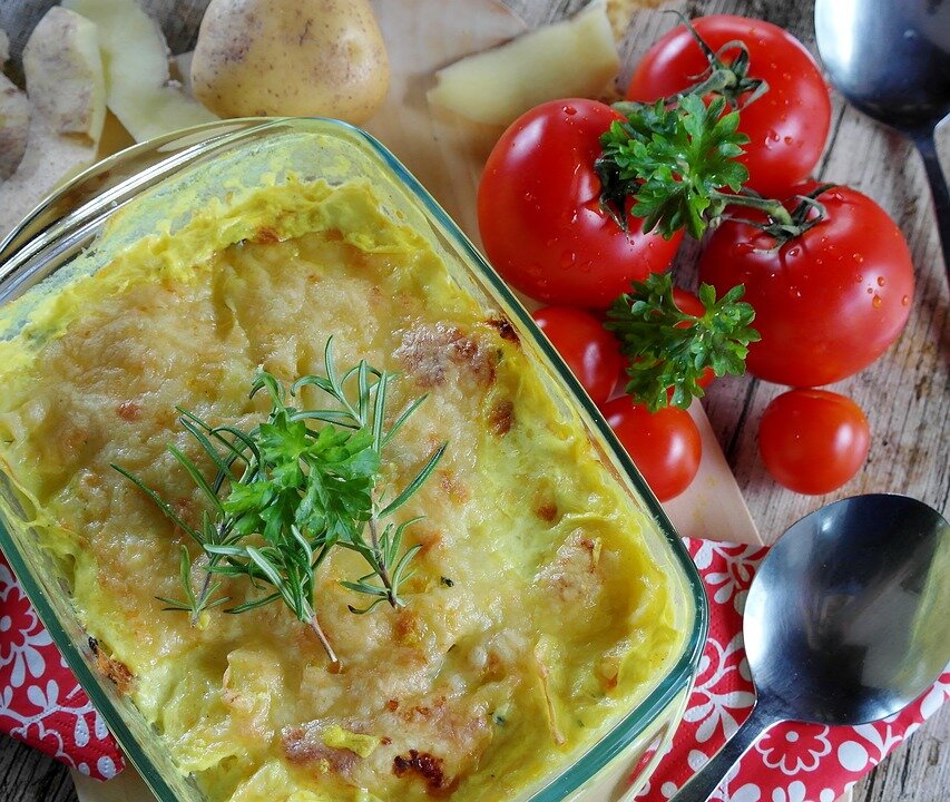 Вкусная запеканка с сосисками. Бюджетный обед