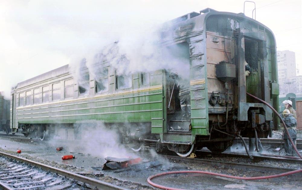 Картинки пожар в поезде