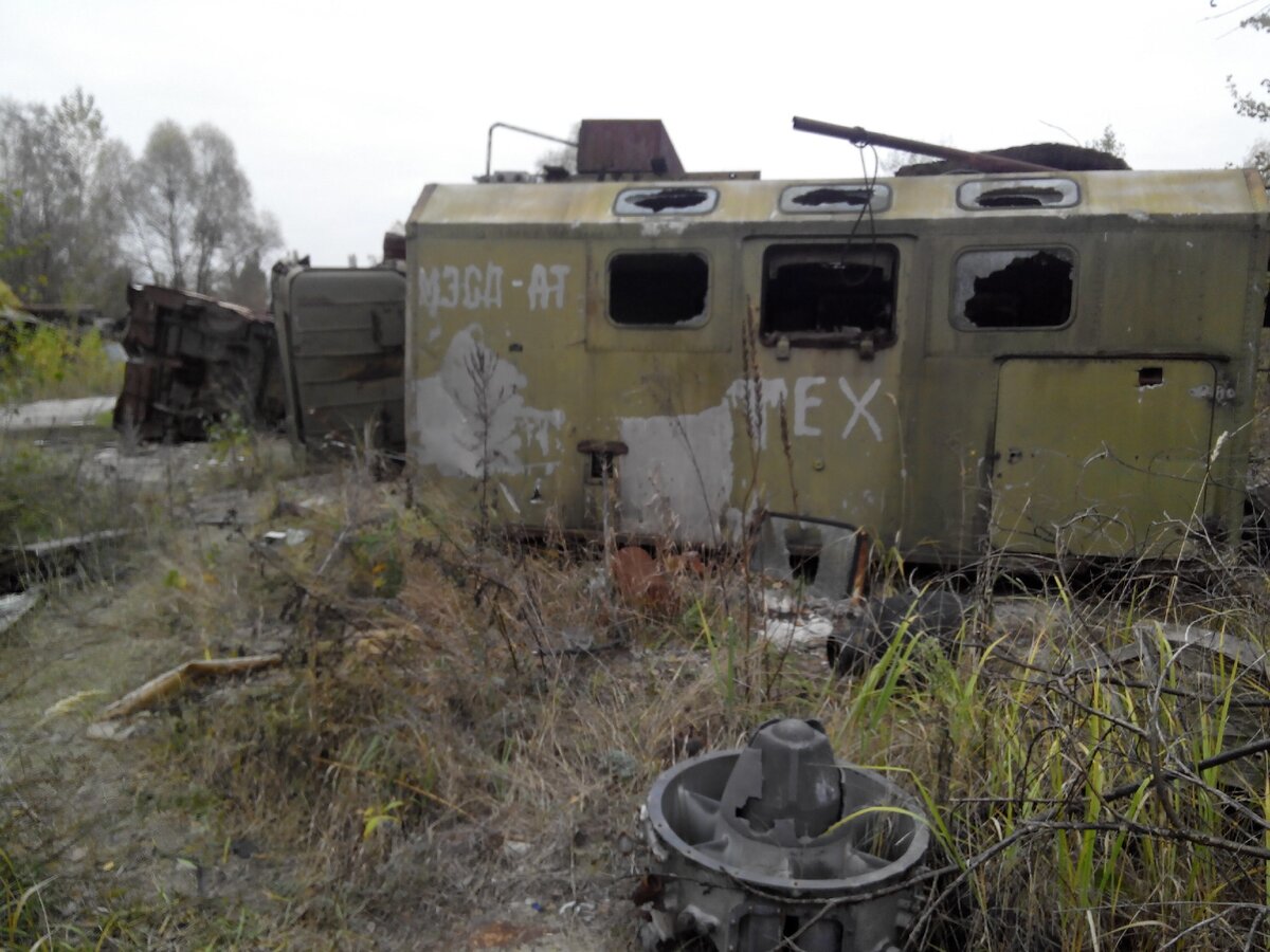 Рассоха - кладбище радиоактивной техники в Чернобыле в наши дни. Что там осталось?